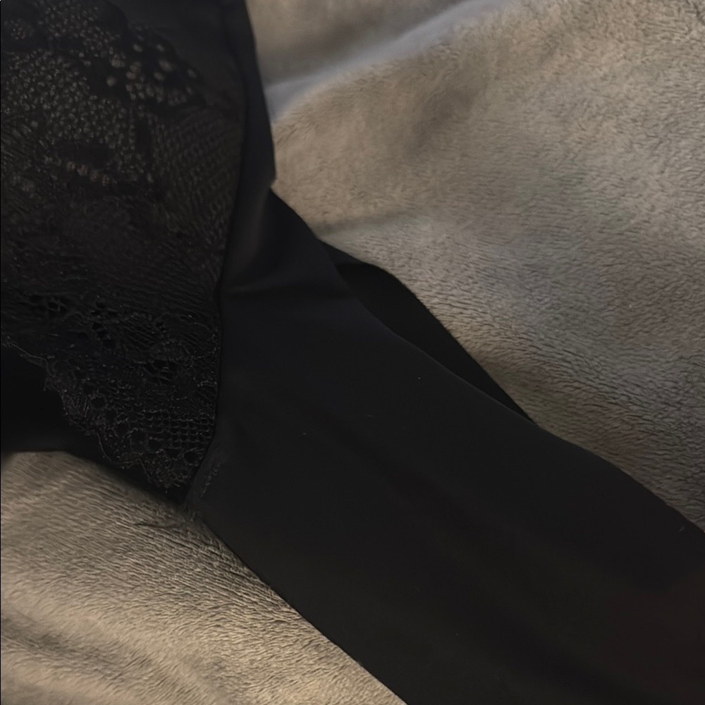 Black Lace Bra Front Hook Sheer Mesh Scalloped Edge Wide Strap XL - Picture 4 of 5